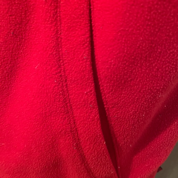 Red vest - Picture 6 of 6